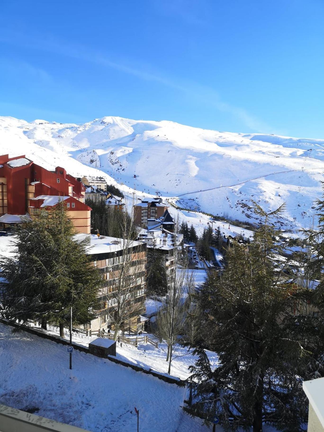 Apartamento Penibetico 3 Dormitorios, 2 Banos, Vistas, Wifi Y Parking By Surynieve Sierra Nevada Zewnętrze zdjęcie
